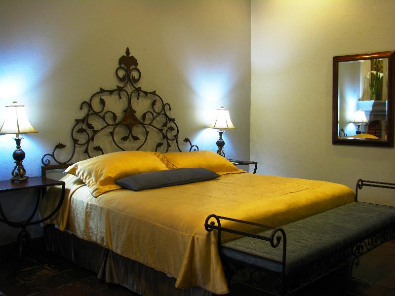 Casa Santa Rosa Boutique מלון 3*